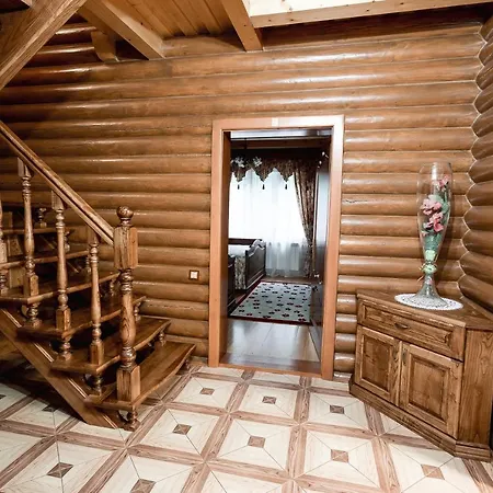 Lodge Polyana Mini *