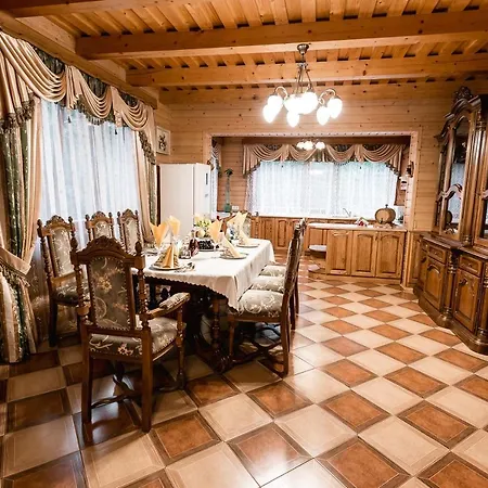 Lodge Polyana Mini *