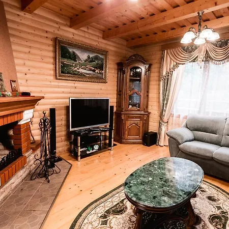 Lodge Polyana Mini